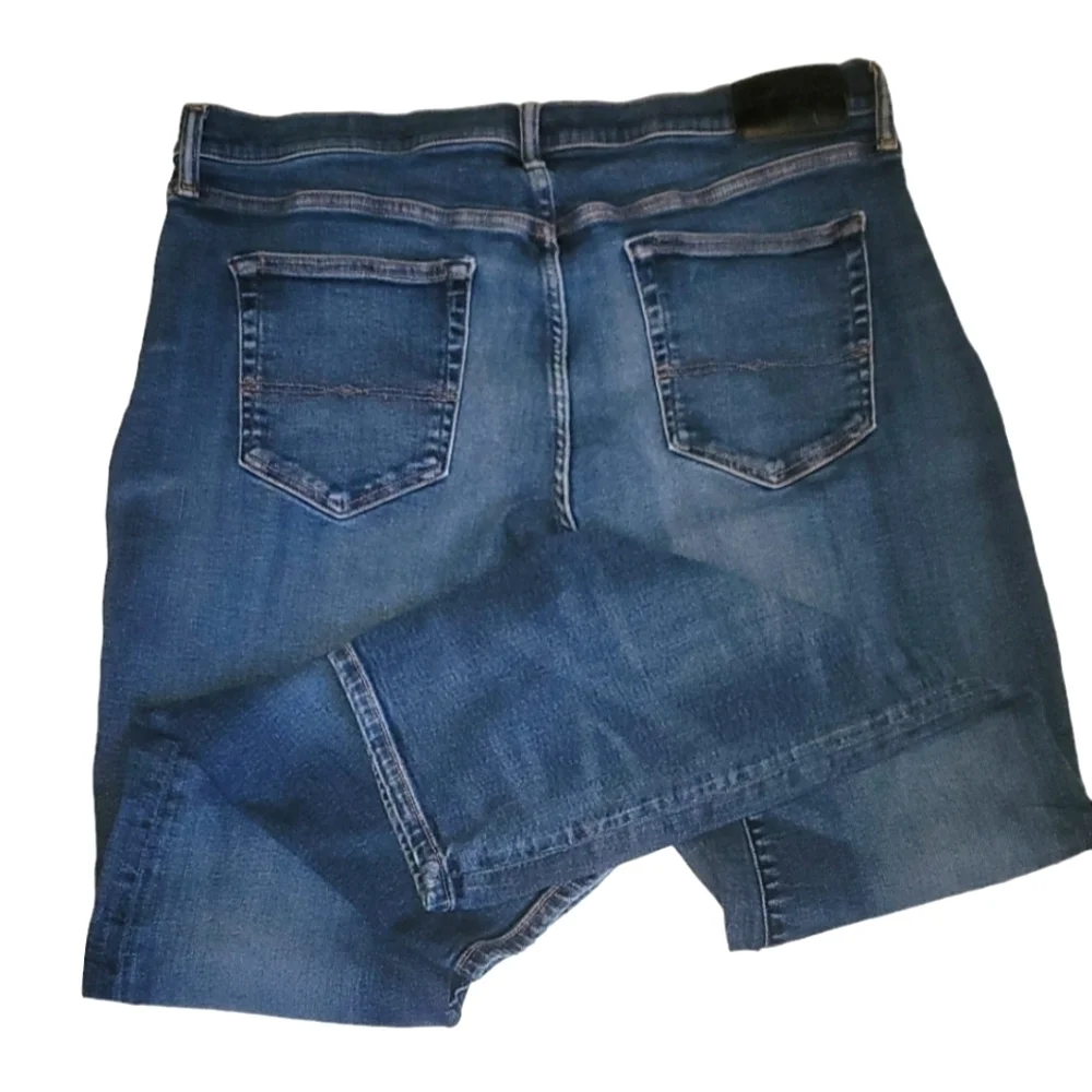 Lucky Brand 121 Slim Straight Stretch Denim Jeans